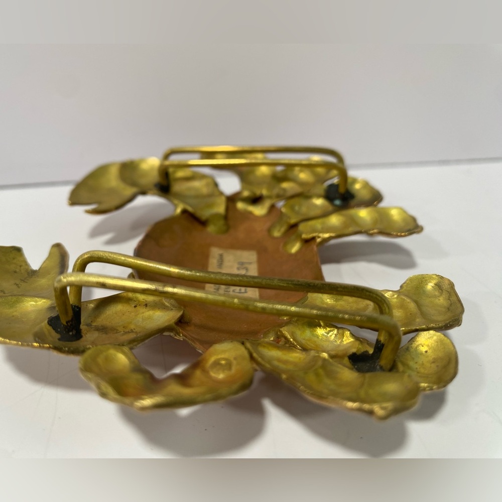 Mixed metals crab belt buckle - Picture 5 of 6